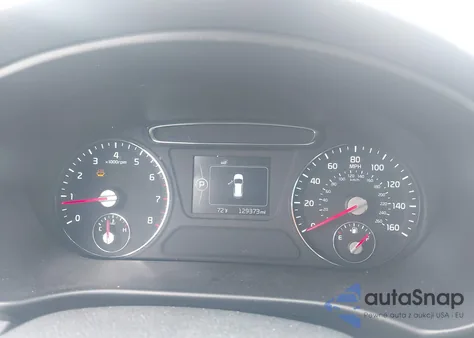 2016 Kia Sorento 2.4L Lx z USA, uszkodzony, nr VIN 5XYPGDA32GG161805